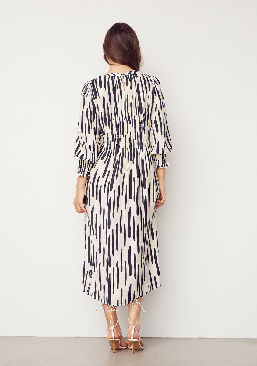 新品タグ付き★Ameri★ MEDI SMOCKING LAME DRESS ★ Ane Smock Dress - Black Brushstrokes – Isayshop.eu