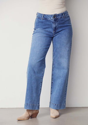 I SAY Como Jeans Pants 633 Basic Denim Wash
