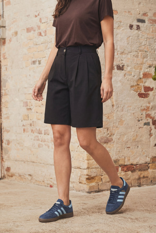 I SAY Majse Shorts Shorts 900 Black