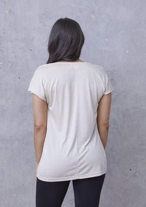 I SAY Nugga V-Neck T-Shirt Basics 112 Sand