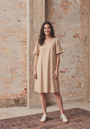 I SAY Sigga Flounce Dress Dresses 102 Camel