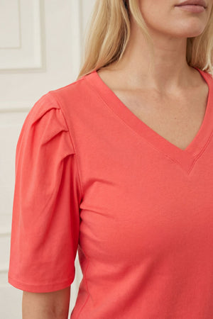 I SAY Tinni V-Neck T-Shirt Basics 431 Raspberry